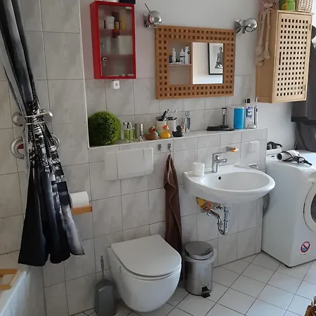 - Private * Offenbach am Main